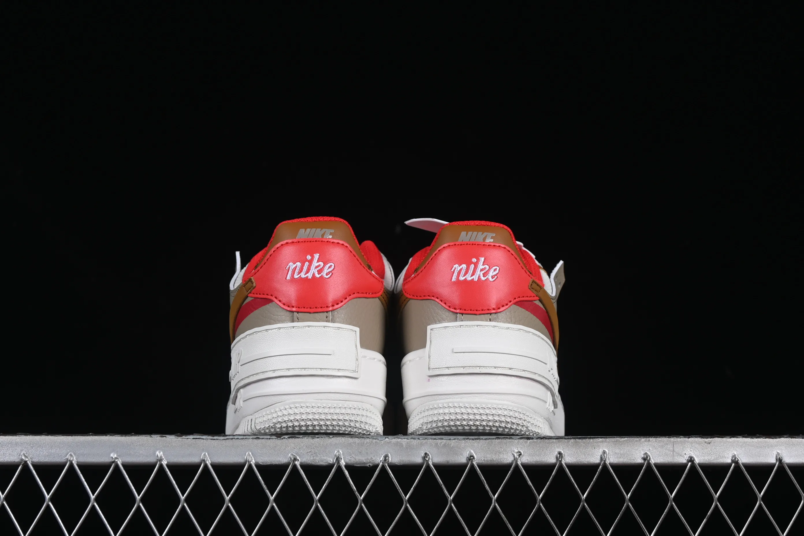 All Categories Nk Air Force 1 Air Force Series Nk Air Force 1 Shadow Air Force Lightweight Increase Nk Air Force 1 Shadow Air Force One Lightweight Increase Low-top Versatile Sneakers HQ3400-030